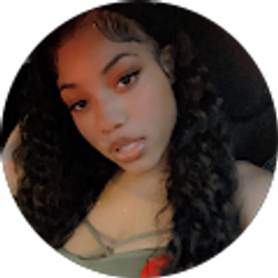 Profile photo of stephanie sahid