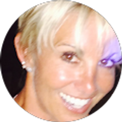 Profile photo of Sara Henchock