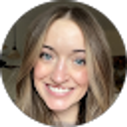 Profile photo of Lauren Cramer