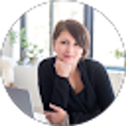 Profile photo of Debi Mitchell