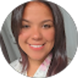 Profile photo of Betty Villa