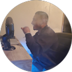 Profile photo of Jonah McKenzie