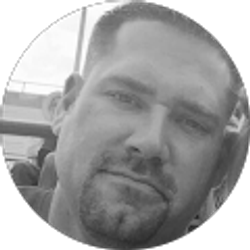 Profile photo of Justin Mommens