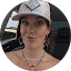 Profile photo of Cassandra Laudon