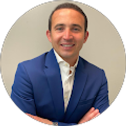 Profile photo of Rafael Venturini