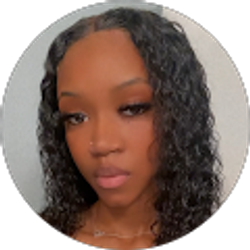 Profile photo of Leah Knox