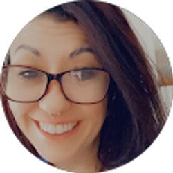 Profile photo of Alicia