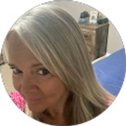 Profile photo of Kim McMahan