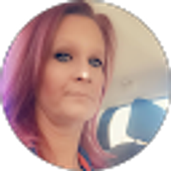 Profile photo of Jennifer Holt