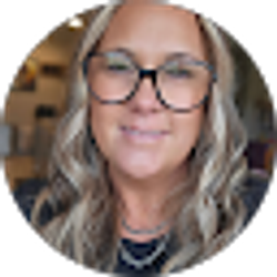 Profile photo of Tiffany du-Pont
