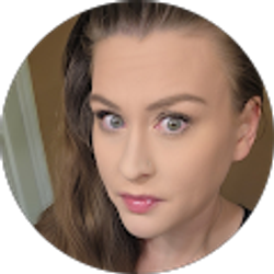 Profile photo of Tara Morris