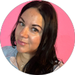 Profile photo of Sandra De La Hoya