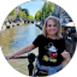 Profile photo of Christine Pinell