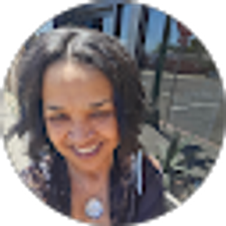 Profile photo of Dawn Vickery