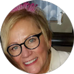 Profile photo of Denise Townsend