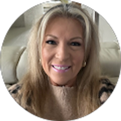 Profile photo of Bobbie Johnson