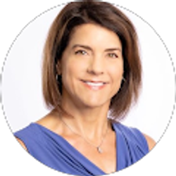 Profile photo of Lisa Potts