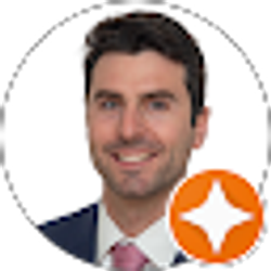 Profile photo of Simon Martin