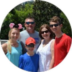 Profile photo of Jennifer Moak