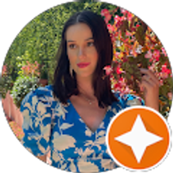 Profile photo of Alexandra Arrieta