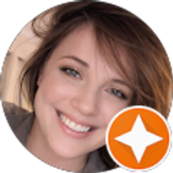 Profile photo of Lauren Johnson