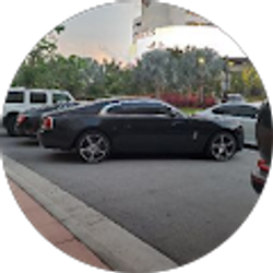 Profile photo of Mic Hin