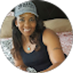 Profile photo of Jessica Henry