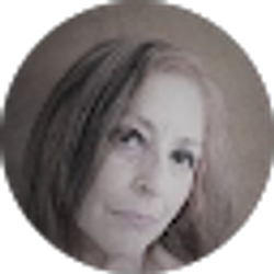 Profile photo of Denise Viscuso