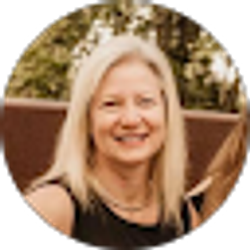 Profile photo of Kim Mihm