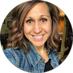 Profile photo of Karen Izzo