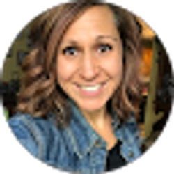 Profile photo of Karen Izzo
