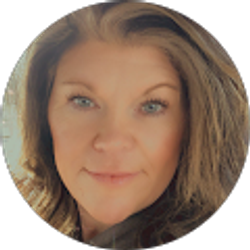 Profile photo of Melissa Stowe