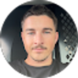Profile photo of Luke Moreno