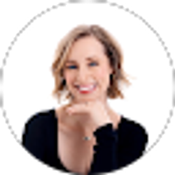 Profile photo of Darlene Veenhuizen