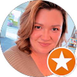 Profile photo of Ashlee Bonds