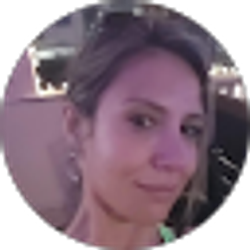 Profile photo of Dina Mantis