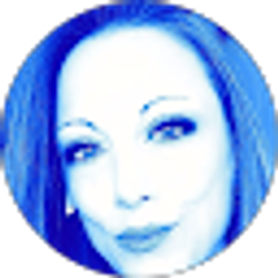 Profile photo of Sarah Tomaschko