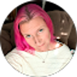 Profile photo of Iris Lerzak
