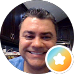 Profile photo of Ian Rivera