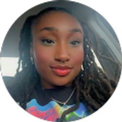 Profile photo of Chloe Churchwell