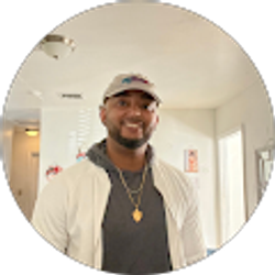 Profile photo of JONATHAN REYES