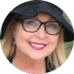 Profile photo of Jennifer Horne