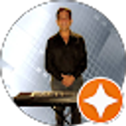 Profile photo of Rockinjay The Piano Man