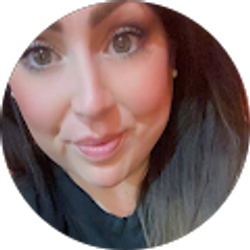 Profile photo of mandy Perez