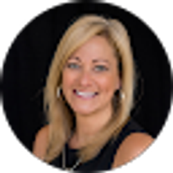 Profile photo of Shannon Benedek