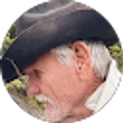 Profile photo of Lee Leland