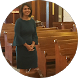 Profile photo of Angie Roseberry