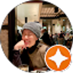 Profile photo of Kelly Cho