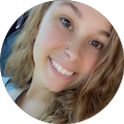 Profile photo of Desiree Davis