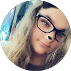 Profile photo of Mae Briggs